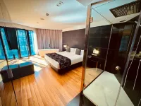 Hotel Inffinit - Balcony