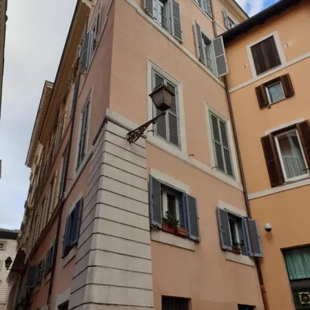 Palazzo Fracassini Отели рядом с достопримечательностью «Остров Тиберина»