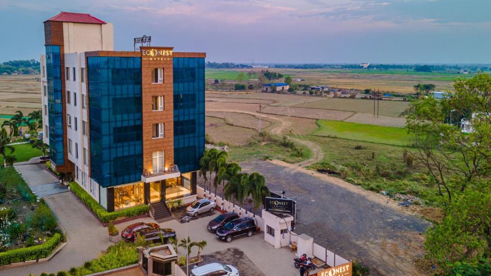 Econest Hotel