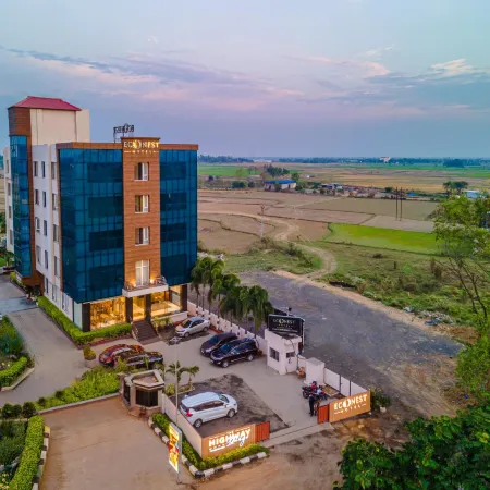 Econest Hotel
