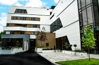 Hotel Royal Putnik Hotels near Музеј кућа Боре Станковића