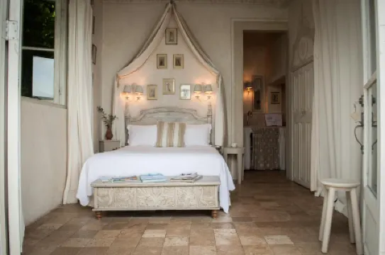 Villa Caprichosa Boutique Hotels