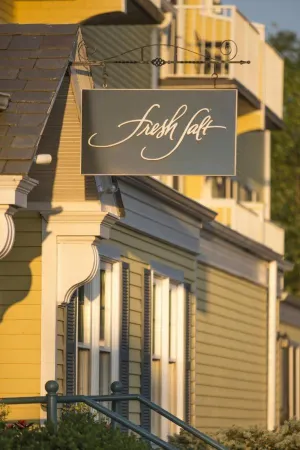 Saybrook Point Resort & Marina Отели в г. Олд Лайм