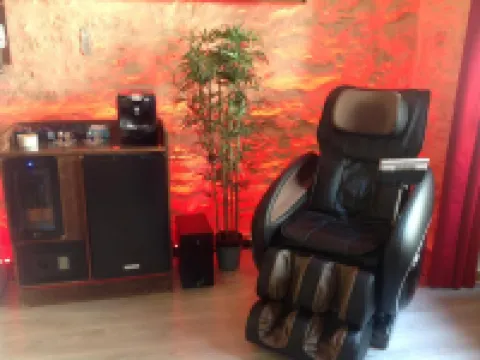 Chez Stephanie Hotels in Chateauroux