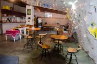 Hostel Picus - Hostels