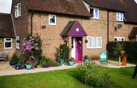 埃夫伯里生活旅館