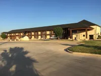 Pearsall Inn and Suites Hotels in Frio County