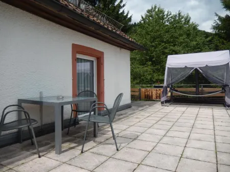 Hotel Landgasthof Zum Pflug Отели в г. Штайнен