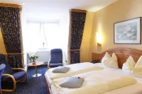 Hotel Villa Brenner Hotels near Martinskirche - Prot. Kirchengemeinde Grünstadt