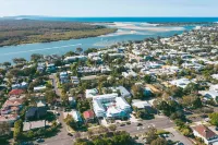 Bounce Noosa Hotels in Tewantin