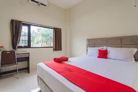 RedDoorz Near Arka Sepinggan Airport Balikpapan