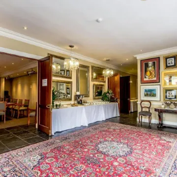 Lemoenkloof Boutique Hotel