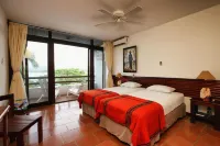 Villa Caribe Hotels in Livingston