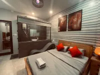 The Grandparents Homestay Hotels in Nhon Qui