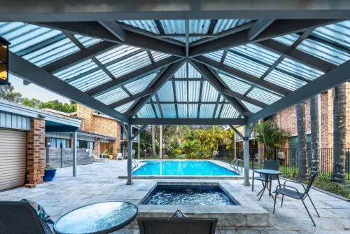 Gosford Resort & Conference Centre Hotels in Glenworth Valley