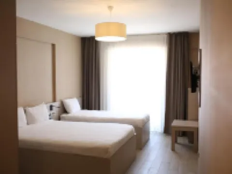 HOTEL CINAS โรงแรมในเอสกิเซเฮียร์