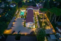 Resort Miramonti Hotel in zona Bagno Sud Est