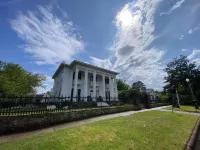 Shadowlawn Bed and Breakfast Hotels in Columbus