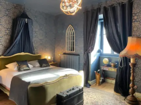 Le Grand gîte du Sorcier ! Logement Magique