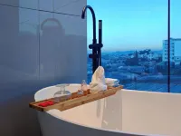 The Unique Home & Cafe Da Lat - Near Valley of Love