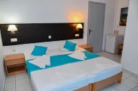 Blue Nest Hotel - pantai