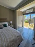 The Armagh Guesthouse - parking