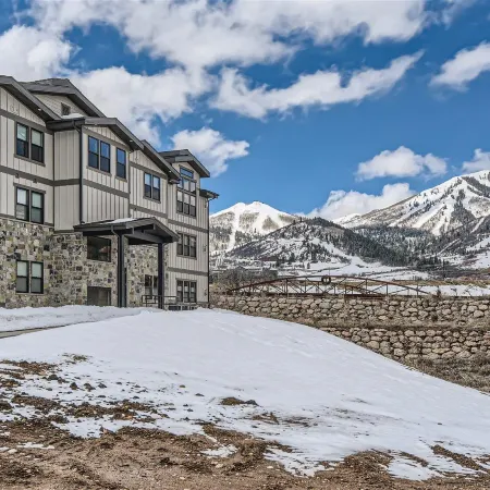 Helling Circle Hideaway 303 by SkyRun Park City