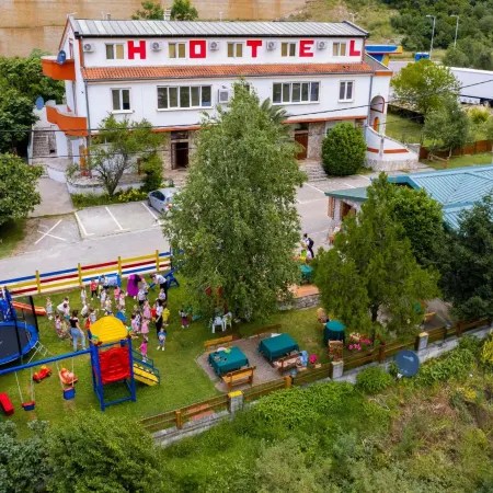 Hostel Izvor