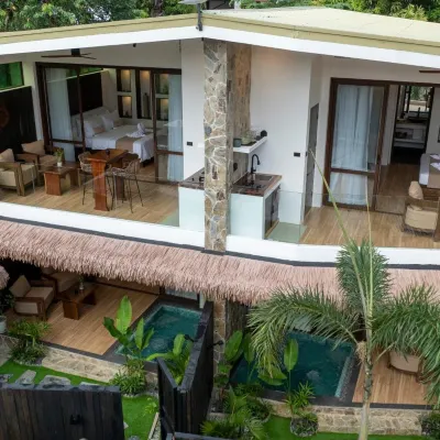 Capricho Villa El Nido Отели рядом с достопримечательностью «Пляж Коронг-Коронг»
