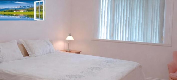 Warm Home 10 Minutes To Downtown Vancouver BC Place Hotels in Vancouver