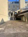 ホテル オ シャポン ファン - 駐車場