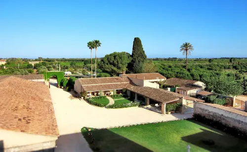 Donna Coraly Country Boutique Hotel