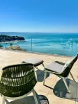 Maximilian Suites - Sea View