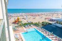 Hotel Touring - Pools