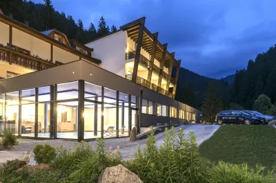 Hotel Rosengarten Hotels in Nova Ponente