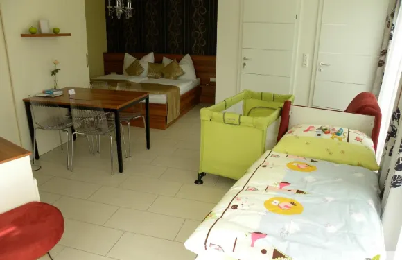 伊布斯花園公寓