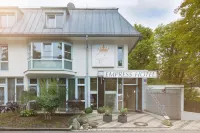 Empress Boutique Hotel Hotels near Pasing - Obermenzing