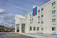 Motel 6 York, PA - North Hotels in York