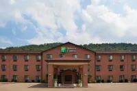 Wingate by Wyndham Newell Hotels in 