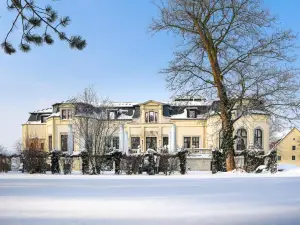 Schloss Breitenfeld Hotel & Tagung