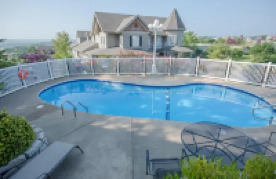 Gazebo Inn Hotels in Branson