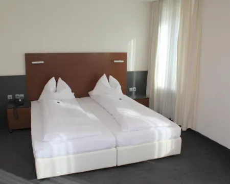 Hotel am Hirschgarten Hotels in Filderstadt