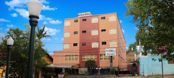 Hotel Estância - Ofertas Especiais - Estacionamento Gratuito Rotativo!!! Vagas Limitadas ポソス・デ・カルダスのホテル