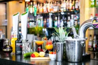 Cedar Court Hotel Harrogate - bar