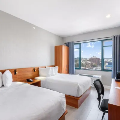 Liberty View Brooklyn Hotel Hoteles cerca de Parque Fort Hamilton