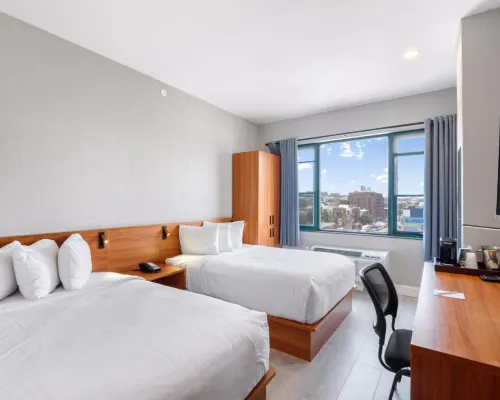 Liberty View Brooklyn Hotel Hotels near Brooklyn Flea