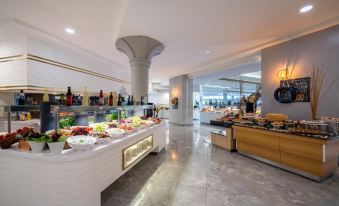 Selectum Family Resort Side