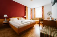 Gasthof-Hotel Weißes Ross GmbH Hotels in der Nähe von Start Walderlebnispfad Fuchsmühl