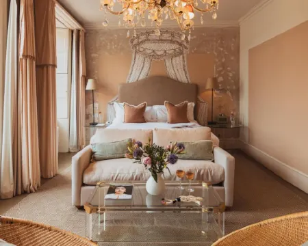 No.15 by guesthouse bath バースのホテル