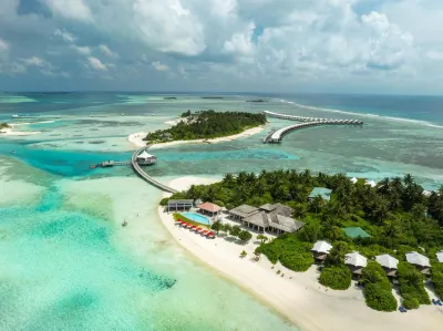 Cinnamon Hakuraa Huraa Maldives -All Inclusive Hotel a 